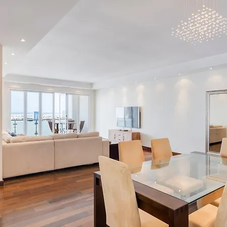 Puerto Banus Apartment *